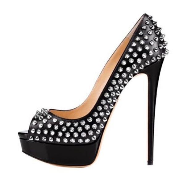 New Studded Stiletto Platform Black Pumps show stoppers - Picture 1 of 11